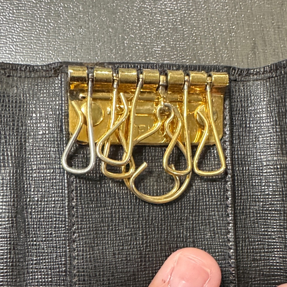 FENDI Black Leather Key Organizer with Gold Plate - Picture 3 of 7